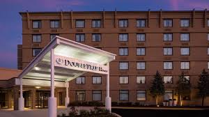Doubletree_Laurel-Exterior